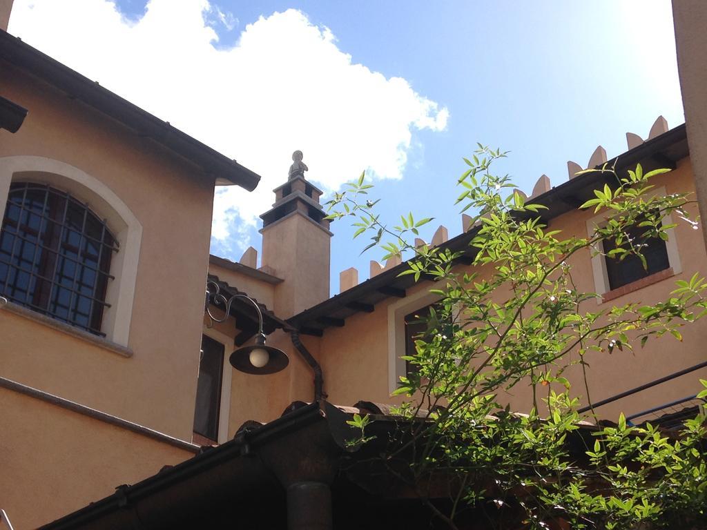 Agriturismo Del Pigato - Bio Vio アルベンガ エクステリア 写真
