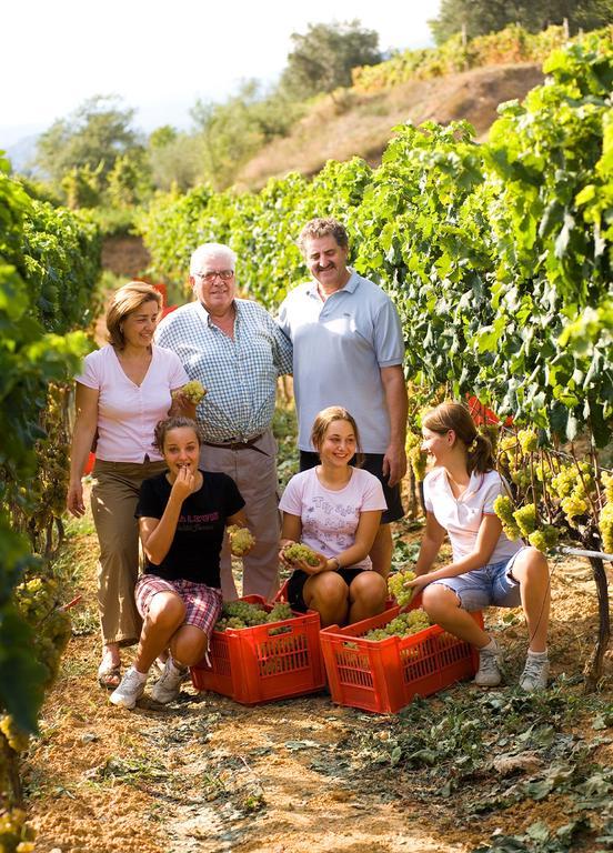 Agriturismo Del Pigato - Bio Vio アルベンガ エクステリア 写真