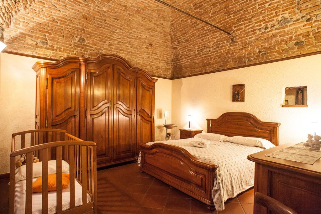 Agriturismo Del Pigato - Bio Vio アルベンガ 部屋 写真