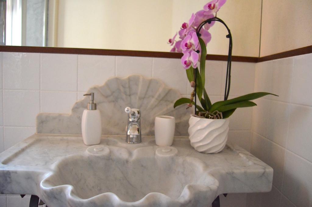 Agriturismo Del Pigato - Bio Vio アルベンガ エクステリア 写真